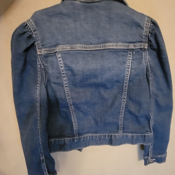 GAP Girl's Classic Jean Jacket. Size M8 - Picture 2 of 6